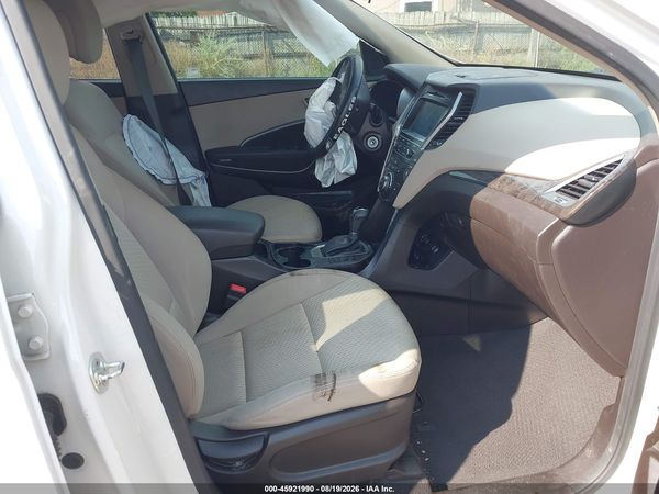 2018 HYUNDAI SANTA FE SE — I5