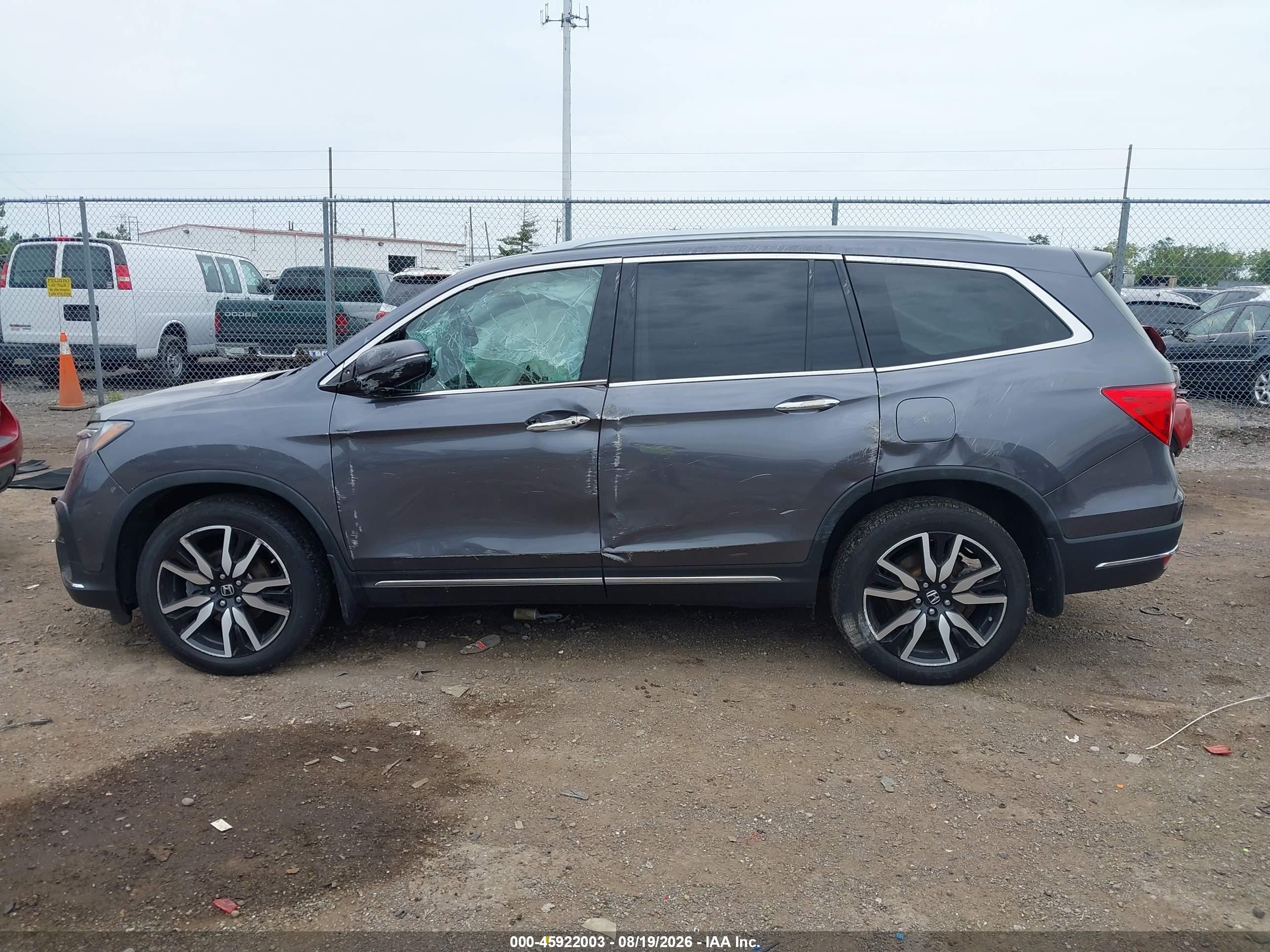 2019 HONDA PILOT ELITE