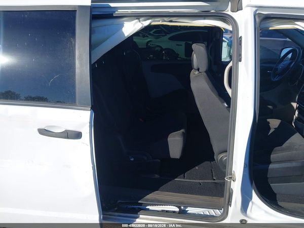 2019 DODGE GRAND CARAVAN SE — I8