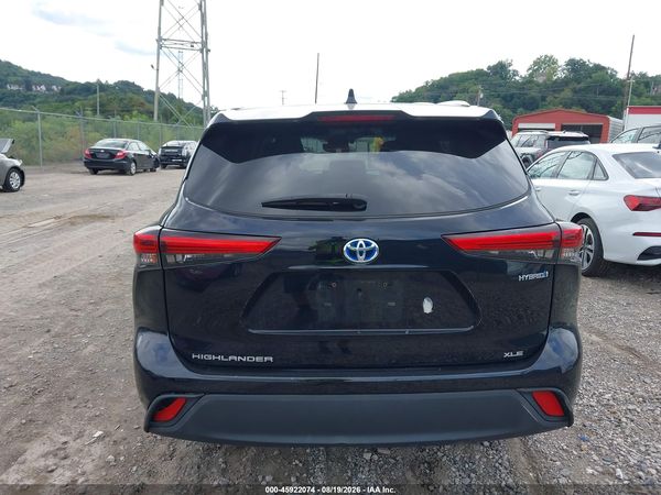2021 TOYOTA HIGHLANDER HYBRID XLE