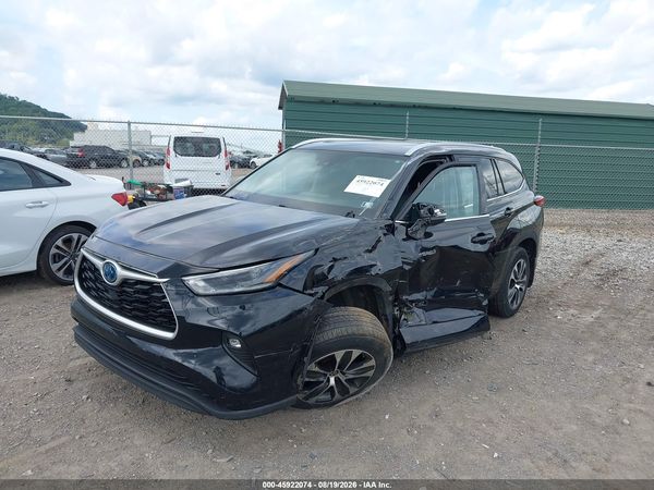 2021 TOYOTA HIGHLANDER HYBRID XLE
