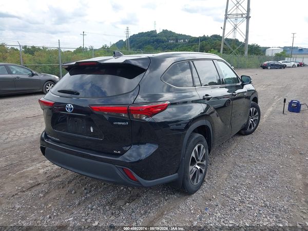 2021 TOYOTA HIGHLANDER HYBRID XLE