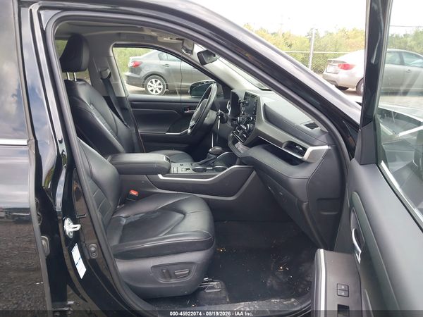 2021 TOYOTA HIGHLANDER HYBRID XLE