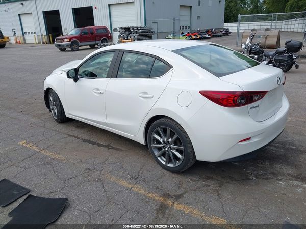 2017 MAZDA MAZDA3 SPORT