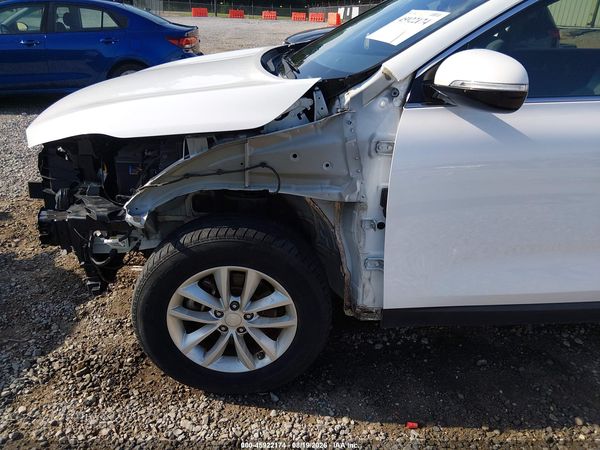 2016 KIA SORENTO 2.4L LX
