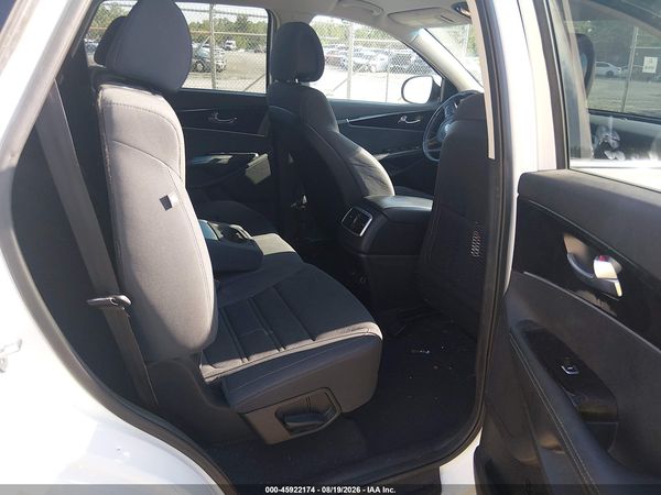 2016 KIA SORENTO 2.4L LX