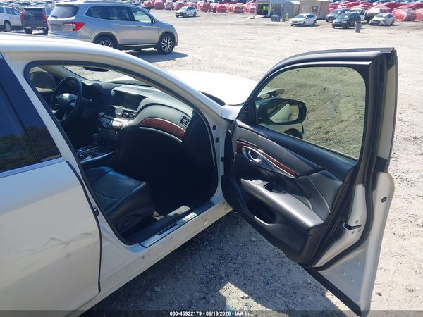2016 INFINITI Q70L 3.7X