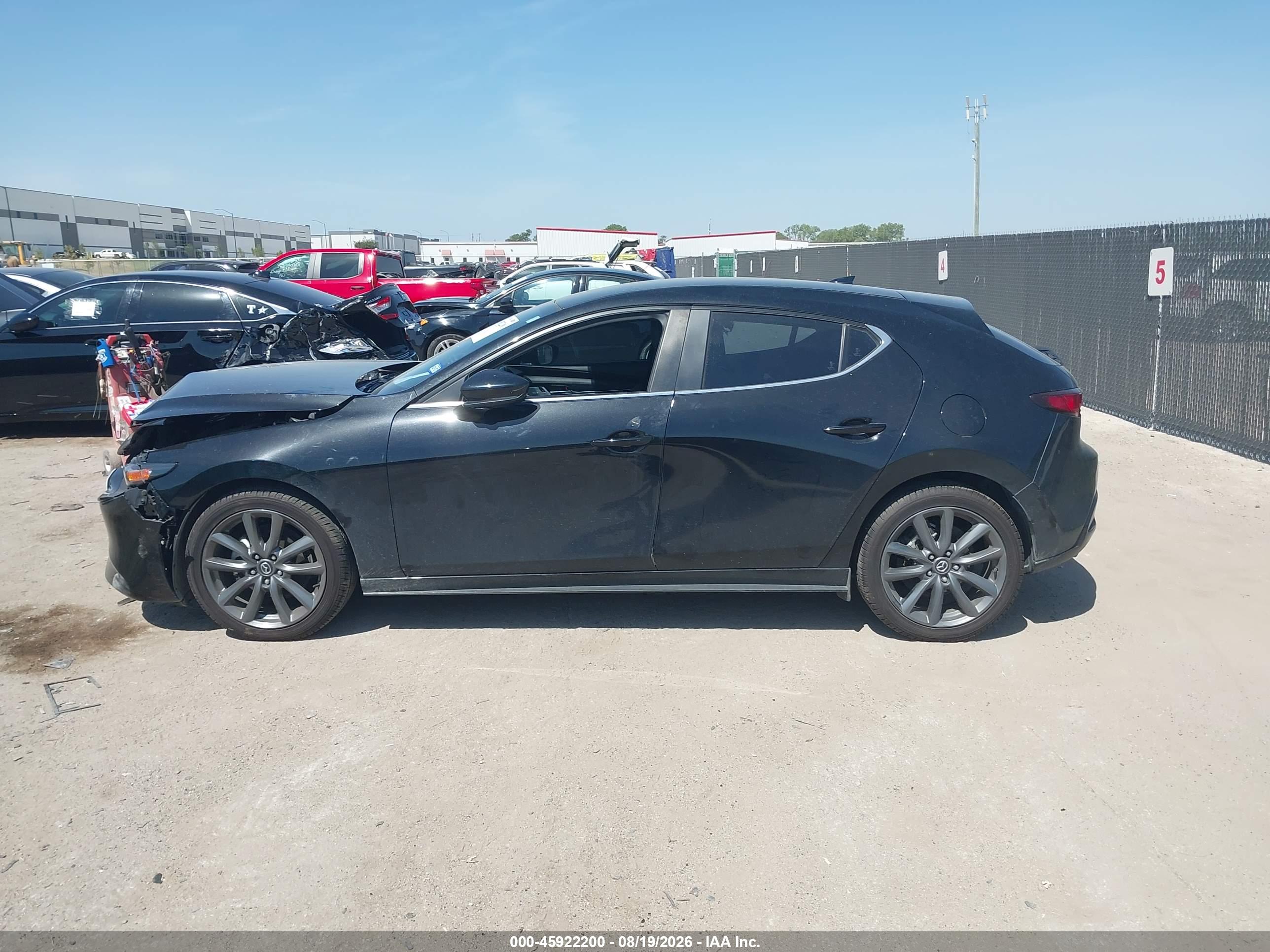 2019 MAZDA MAZDA3 PREFERRED PACKAGE