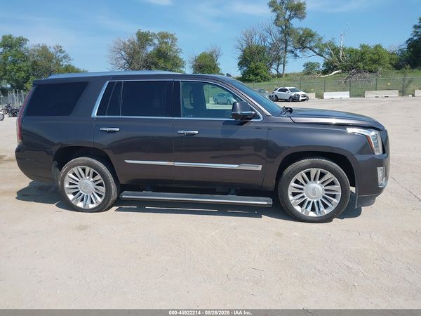 2016 CADILLAC ESCALADE PLATINUM