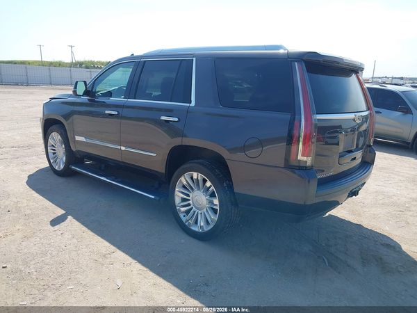 2016 CADILLAC ESCALADE PLATINUM