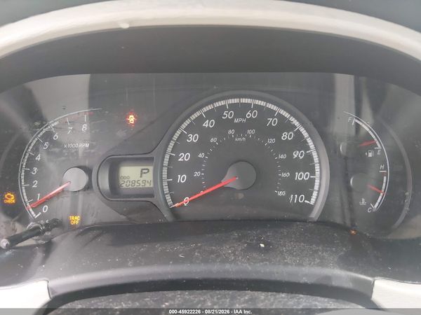 2013 TOYOTA SIENNA LE V6 8 PASSENGER — I7