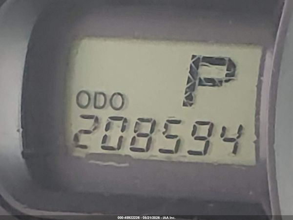 2013 TOYOTA SIENNA LE V6 8 PASSENGER — I118