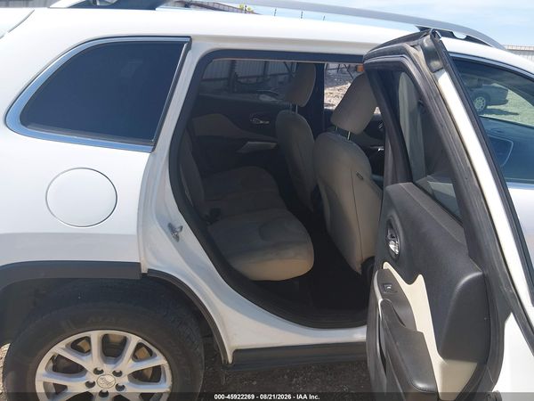 2018 JEEP CHEROKEE LATITUDE FWD