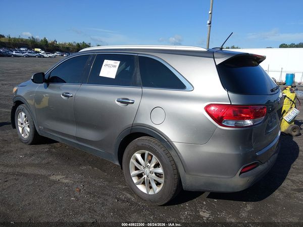 2017 KIA SORENTO 2.4L LX