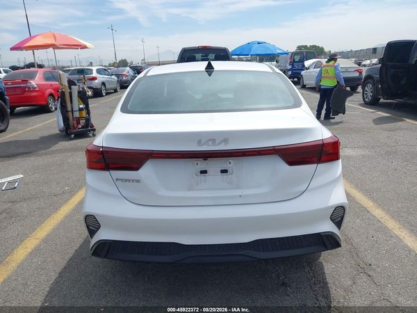 2023 KIA FORTE LXS