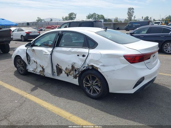 2023 KIA FORTE LXS