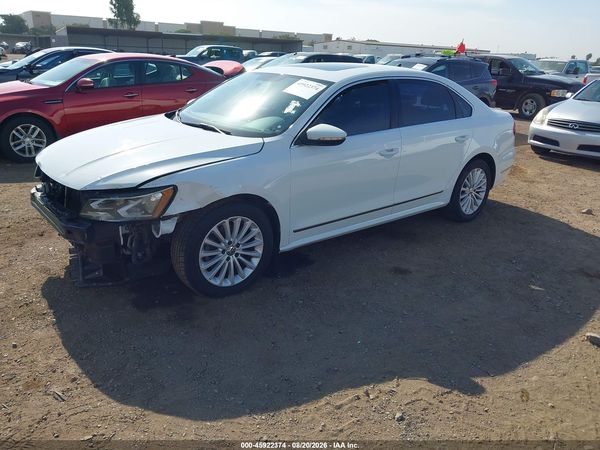 2017 VOLKSWAGEN PASSAT — I2