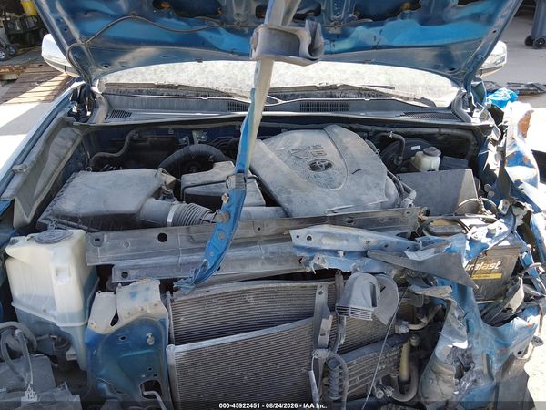 2016 TOYOTA TACOMA LIMITED — I10