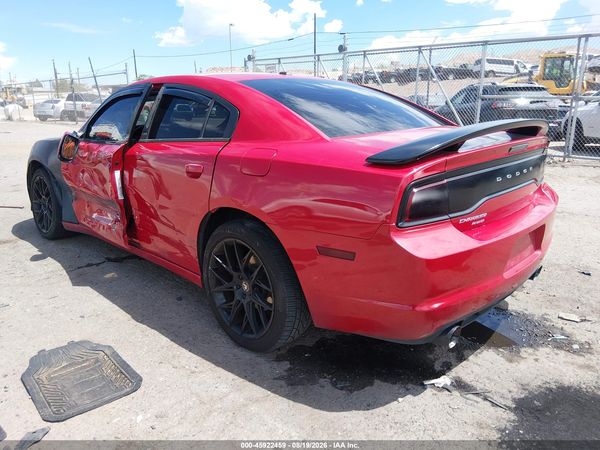 2013 DODGE CHARGER SXT — I3