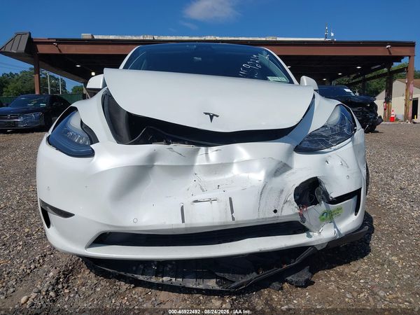 2020 TESLA MODEL Y