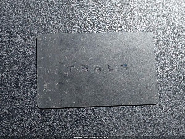2020 TESLA MODEL Y