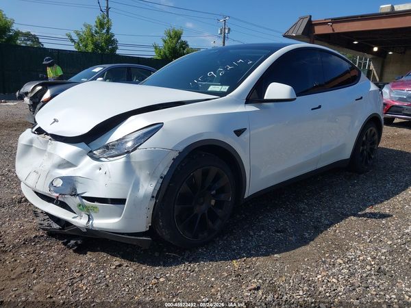 2020 TESLA MODEL Y