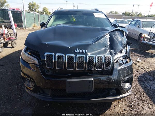 2019 JEEP CHEROKEE LATITUDE PLUS 4X4