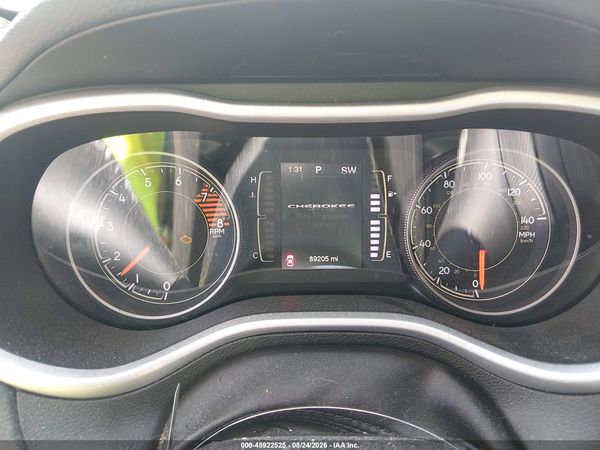 2018 JEEP CHEROKEE LATITUDE PLUS 4X4