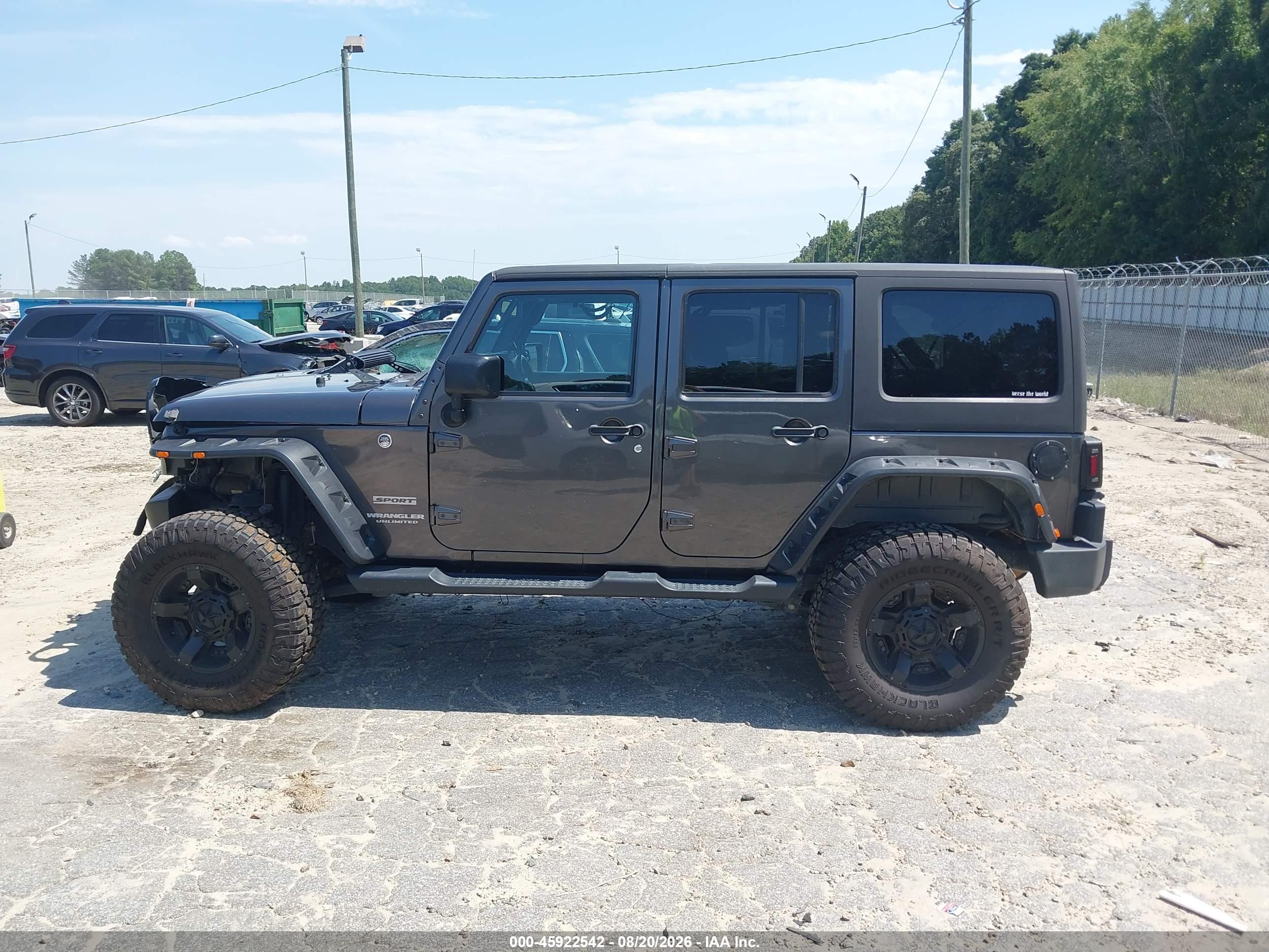2017 JEEP WRANGLER UNLIMITED SPORT 4X4