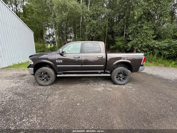 2016 RAM 1500 LARAMIE