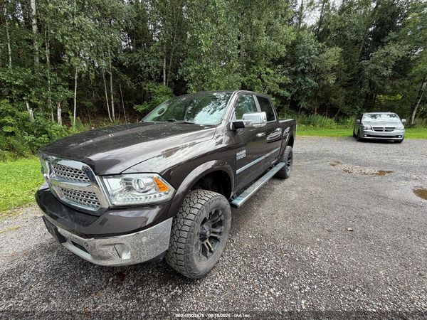 2016 RAM 1500 LARAMIE