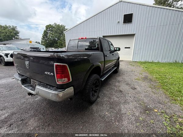 2016 RAM 1500 LARAMIE