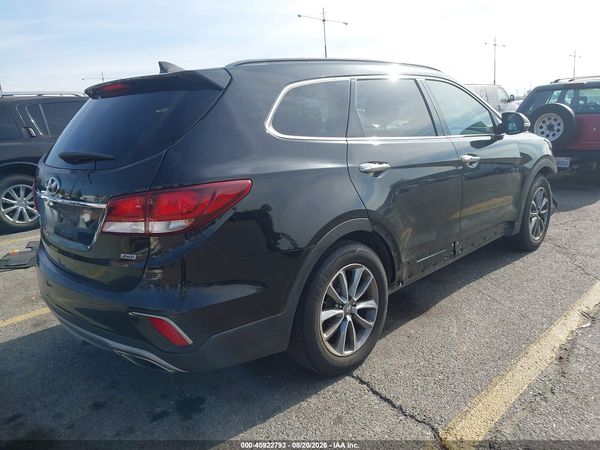 2017 HYUNDAI SANTA FE SE