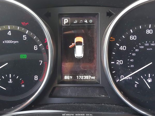 2017 HYUNDAI SANTA FE SE