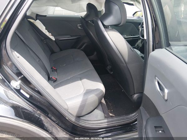 2025 KIA K4 LX