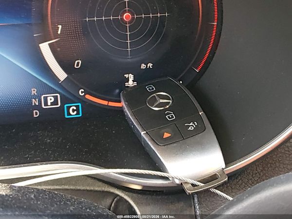2019 MERCEDES-BENZ C 300 C300 — I11