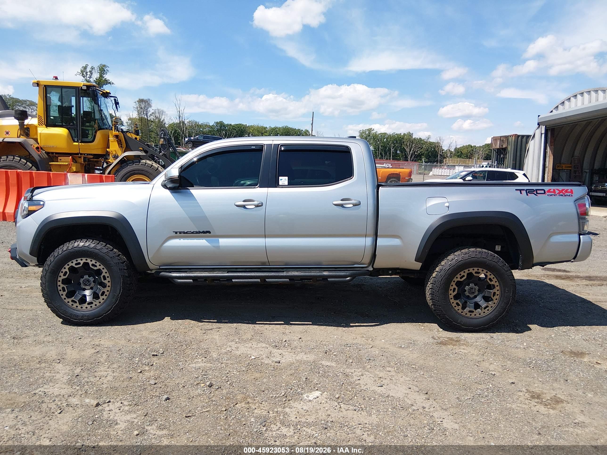 2022 TOYOTA TACOMA TRD OFF ROAD