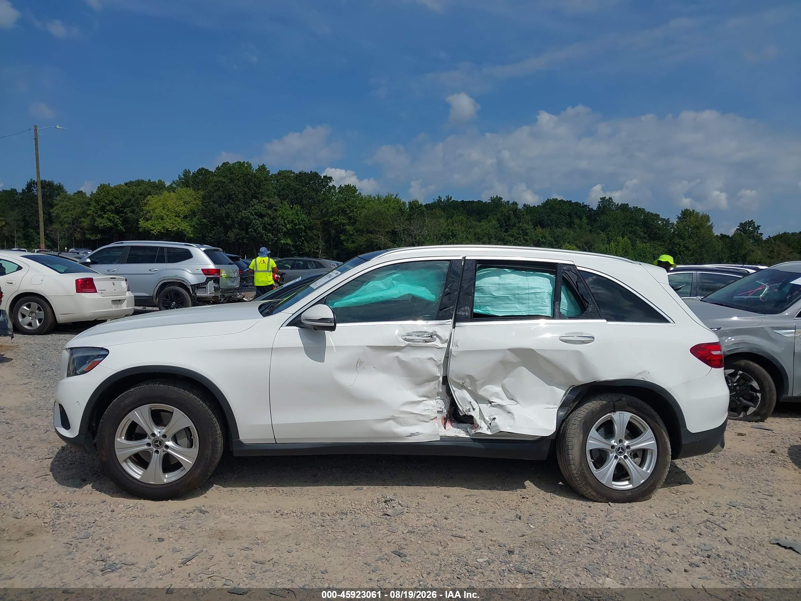 2018 MERCEDES-BENZ GLC 300 4MATIC