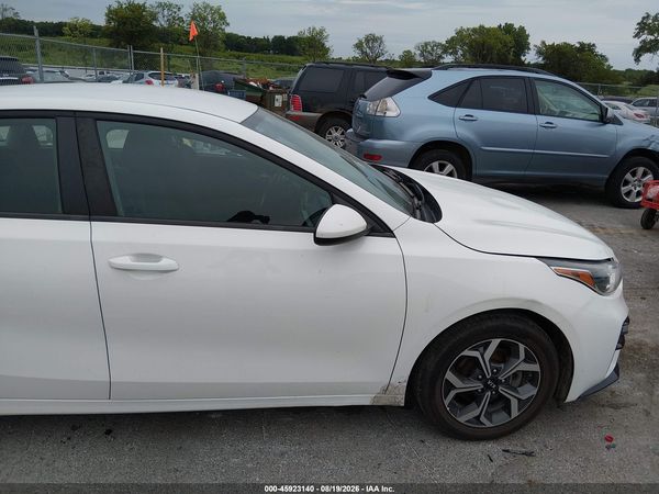 2021 KIA FORTE LXS