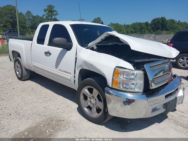 2013 CHEVROLET SILVERADO 1500 LS — I1