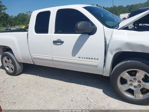 2013 CHEVROLET SILVERADO 1500 LS — I116