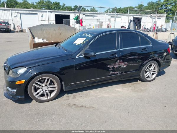 2013 MERCEDES-BENZ C 300 SPORT 4MATIC