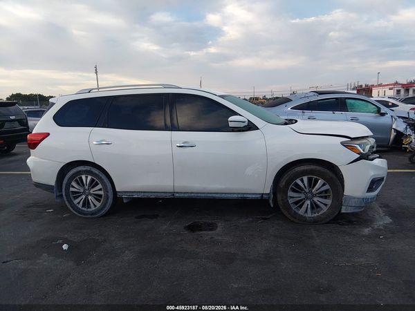 2019 NISSAN PATHFINDER S