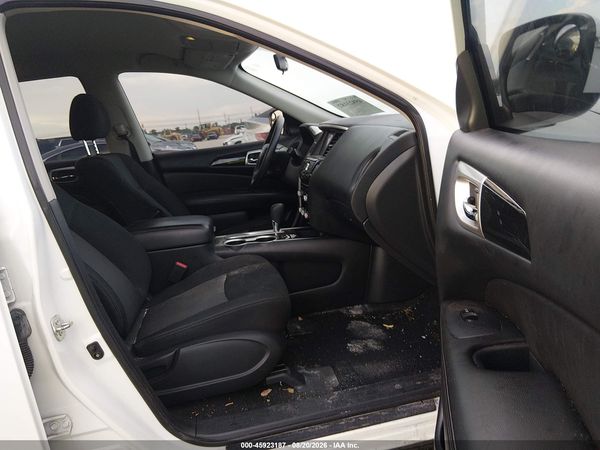 2019 NISSAN PATHFINDER S