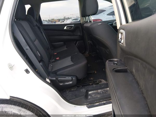 2019 NISSAN PATHFINDER S