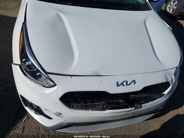 2022 KIA NIRO LXS — I6