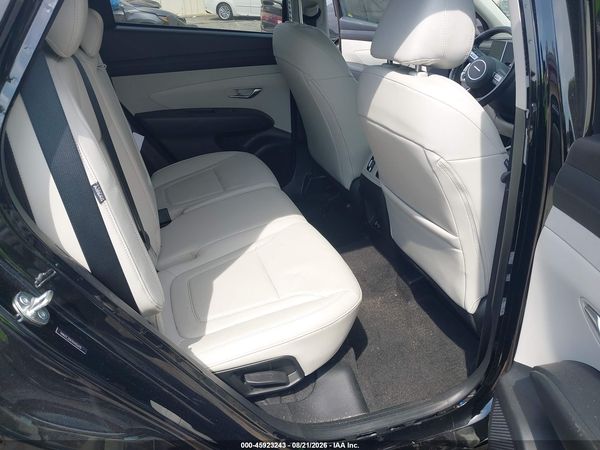 2025 HYUNDAI TUCSON SEL CONVENIENCE — I8
