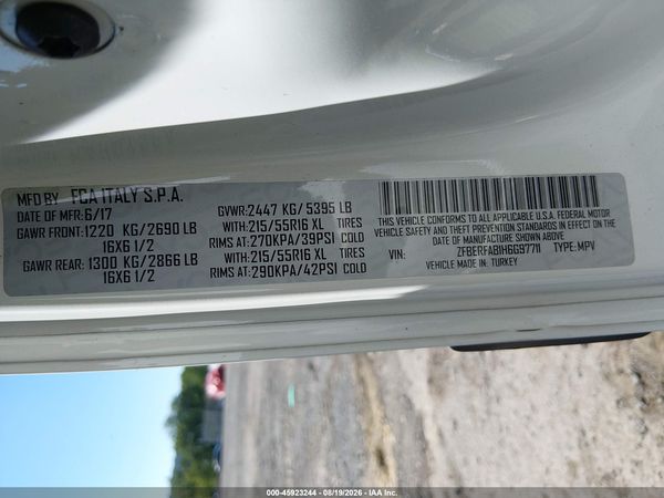 2017 RAM PROMASTER CITY TRADESMAN — I9