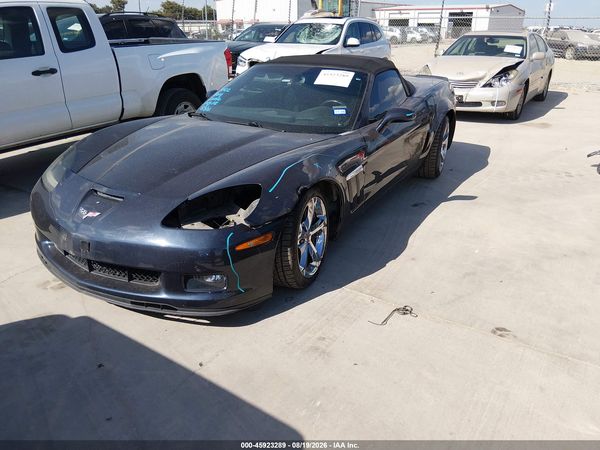 2013 CHEVROLET CORVETTE — I2