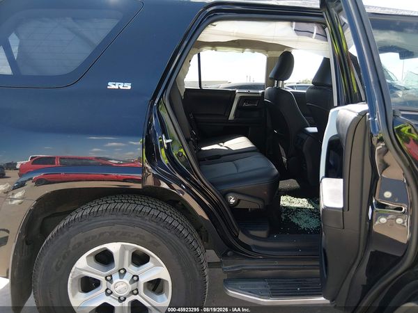 2018 TOYOTA 4RUNNER SR5 PREMIUM — I8